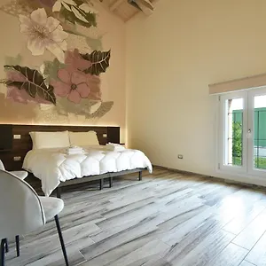 royal-garden-luxury-rooms.hotelinveneto.com/