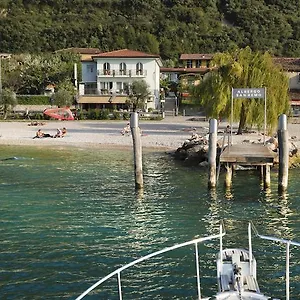 San Remo 2*, Malcesine Italy